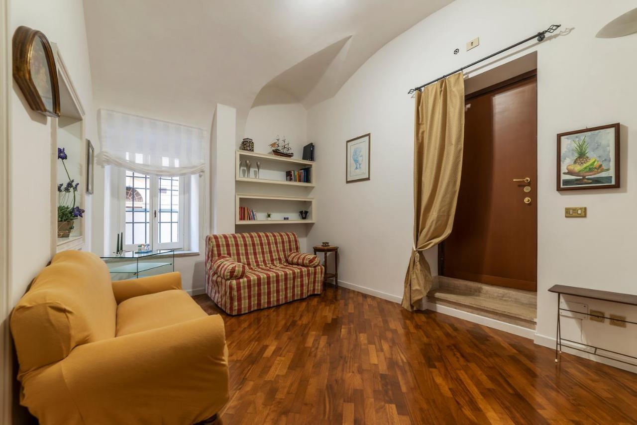 Rione Monti & Cavour Apartment ローマ エクステリア 写真