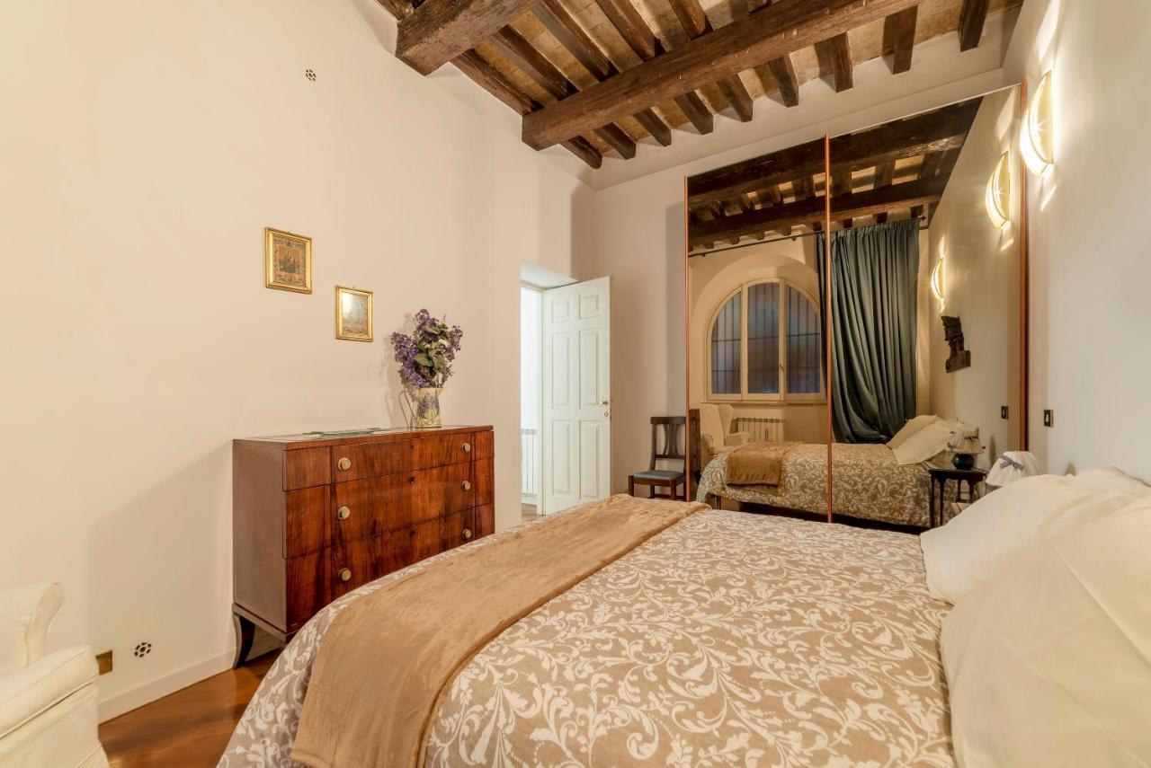Rione Monti & Cavour Apartment ローマ エクステリア 写真