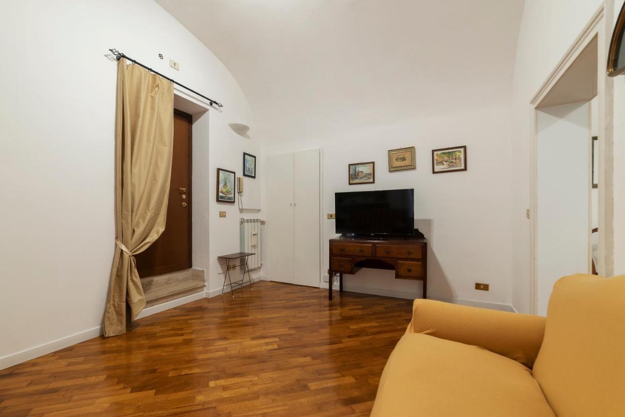 Rione Monti & Cavour Apartment ローマ エクステリア 写真