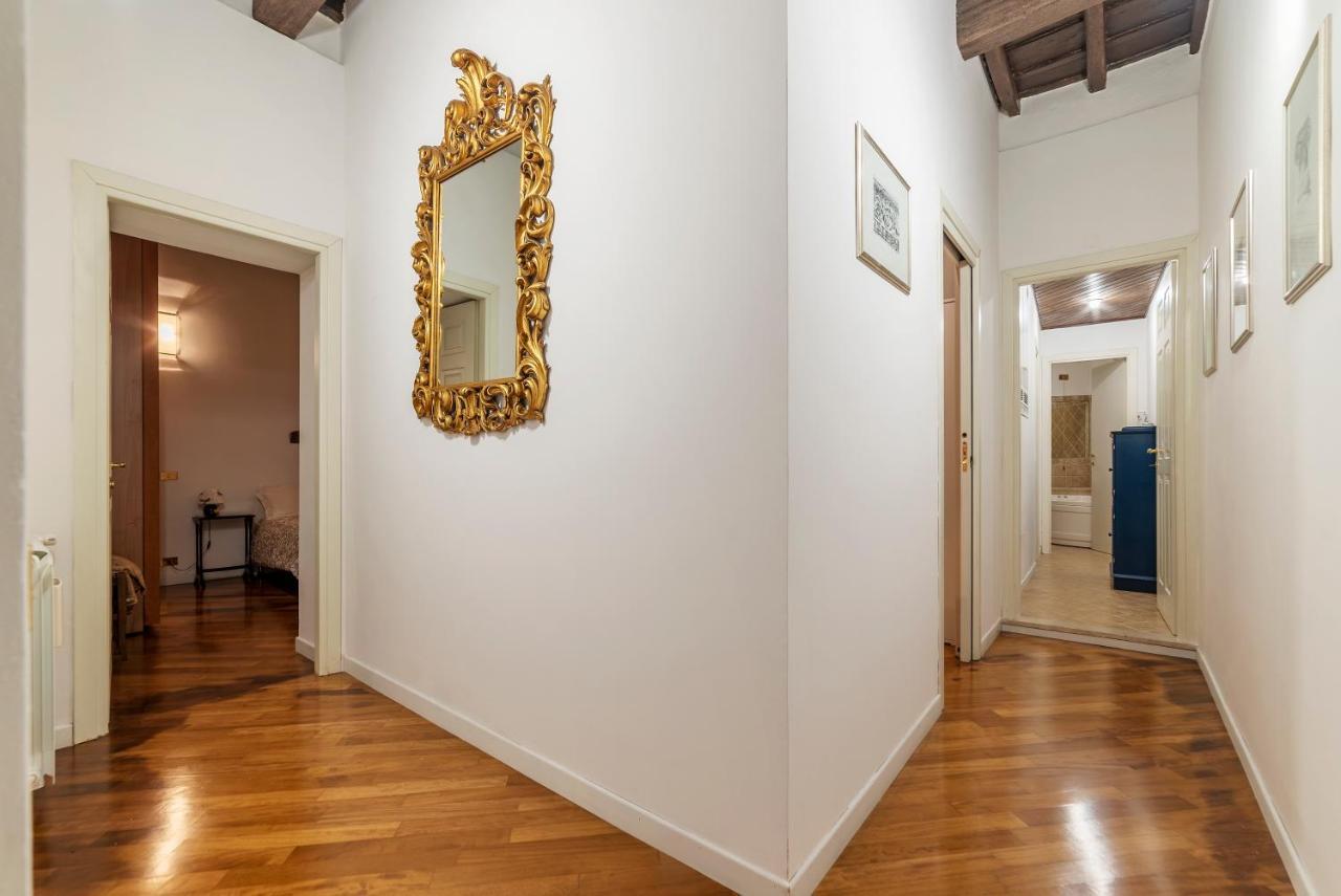 Rione Monti & Cavour Apartment ローマ エクステリア 写真