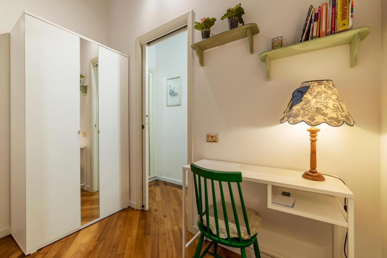 Rione Monti & Cavour Apartment ローマ エクステリア 写真