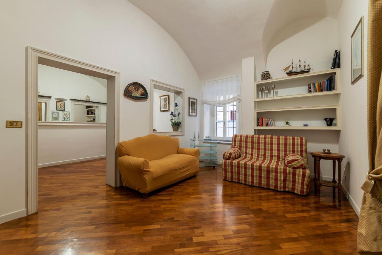Rione Monti & Cavour Apartment ローマ エクステリア 写真