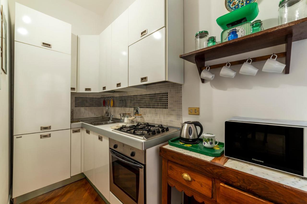 Rione Monti & Cavour Apartment ローマ エクステリア 写真